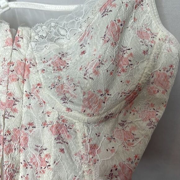 Shein Floral Print Cami Top Bustier Corset. Size XS. - Picture 5 of 9